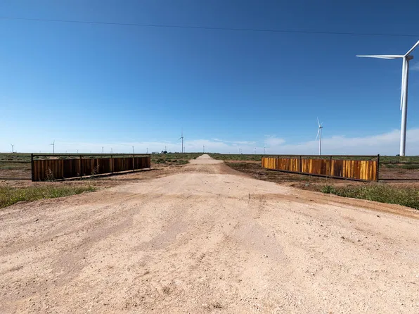 8719 Round Top Rd, Snyder, TX 79549