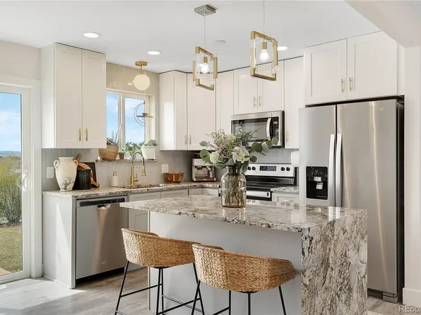 4465 S Eagle Circle, Aurora, CO 80015
