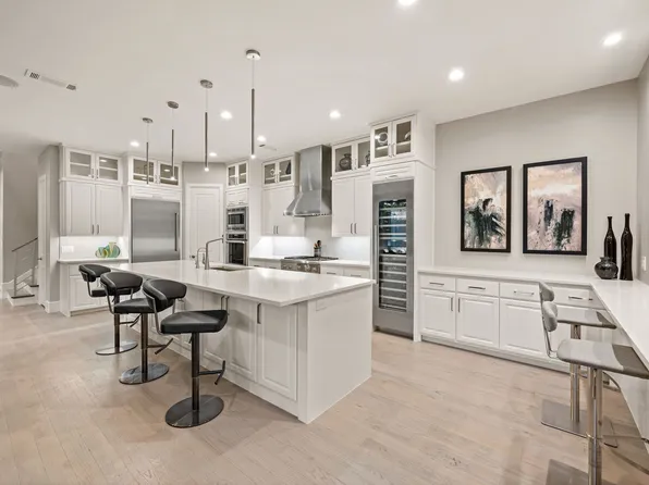 6811 Del Norte Ln, Dallas, TX 75225