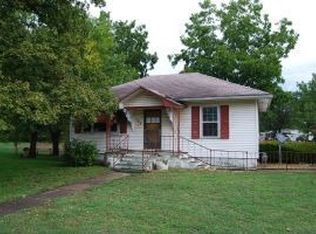 104 Hall St, Pilot Grove, MO 65276