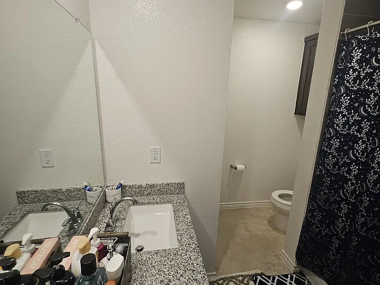 4404 Water St #B — Photo 11