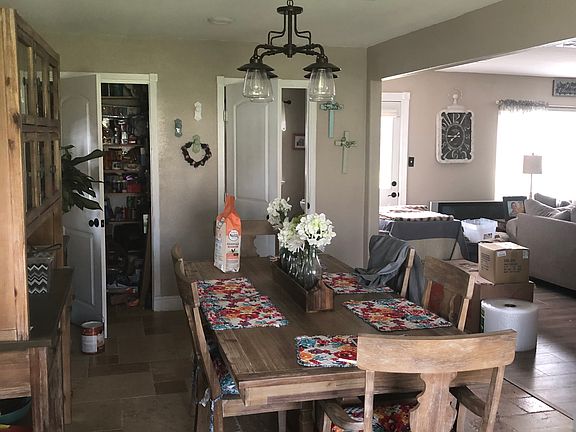 2nd image of 7210 Lance Ave