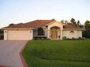 5040 NW Edgarton Ter, Port Saint Lucie, FL 34983