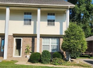 149 Bittersweet Rd, Jeffersonville, IN 47130