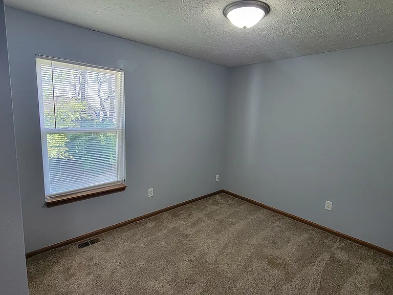 2123 Bridgewater Cir #A — Photo 13