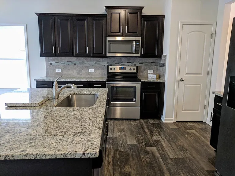 326 Inlet Place Dr — Photo 6