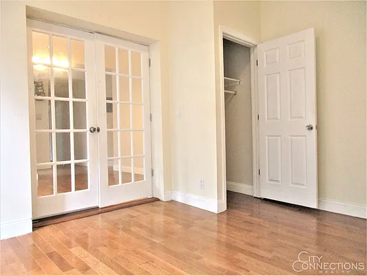 Rented by City Connections Realty | media 17