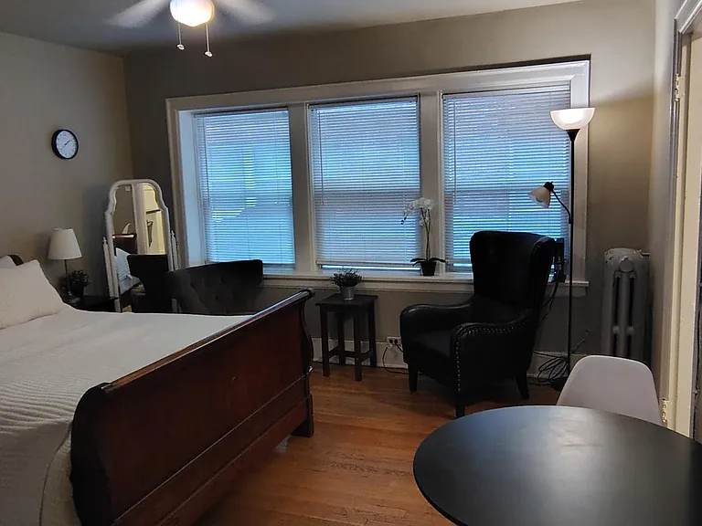 John Alden — Photo 15