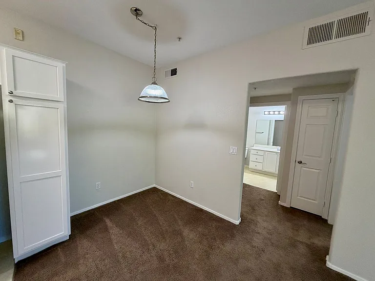2291 W Horizon Ridge Pkwy #6231 — Photo 9