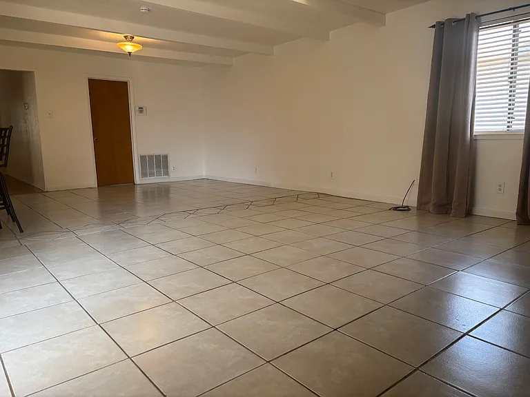 1501 Tomasita St NE — Photo 6