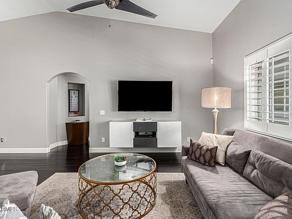 3rd image of 4314 W LODGE Drive