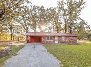 635 S 2nd St, Hampton, AR 71744