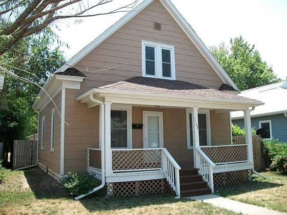 1st image of 1103 W Ash St