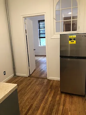 Rented by Alexander Bilu, LREB | media 9