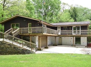 1630 Saint Augustine Rd, Hartford, WI 53027