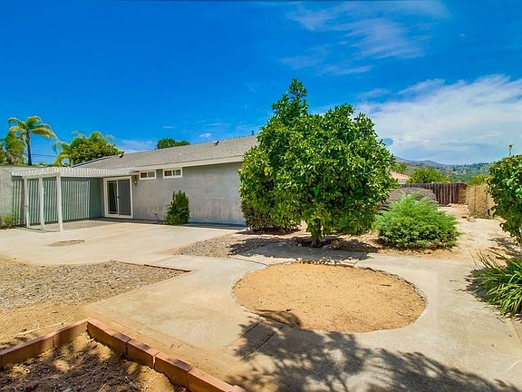 3rd image of 5703 Laramie Way