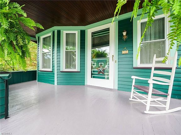 4th image of 1323 Brockley Ave