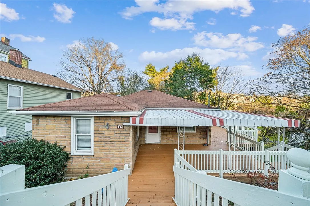 47 Elizabeth St photo 1