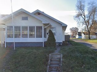 1317 W Memorial Dr, Muncie, IN 47302