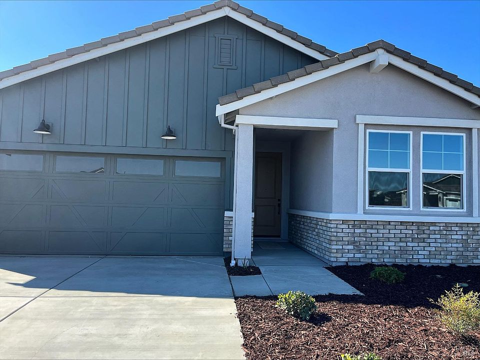 1st image of 330 Horsetail Ct