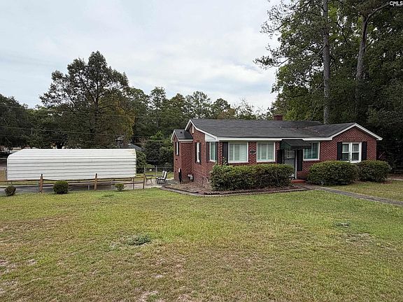 2nd image of 2648 Putnam St