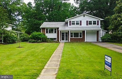 1st image of 8816 Camfield Dr