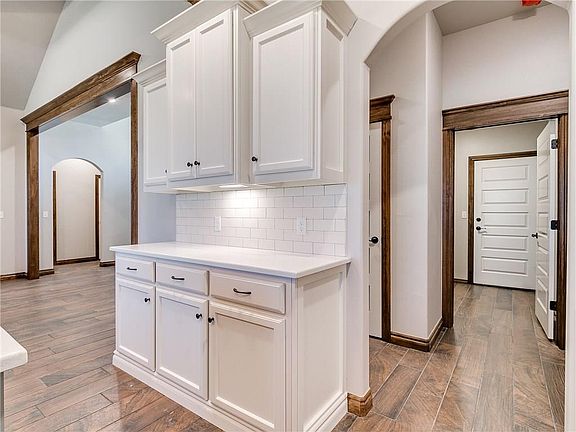 4th image of 1248 Auburn Cir NE