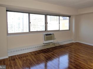 2101-17 Chestnut St #209, Philadelphia, PA 19103