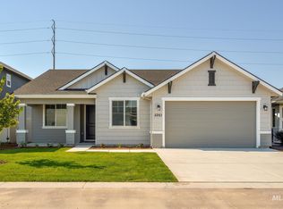 5261 W Riva Capri St, Meridian, ID 83646