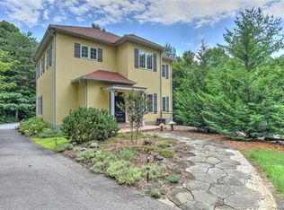 743 Streamside Dr, Arden, NC 28704