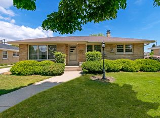 1824 21st St, Kenosha, WI 53140