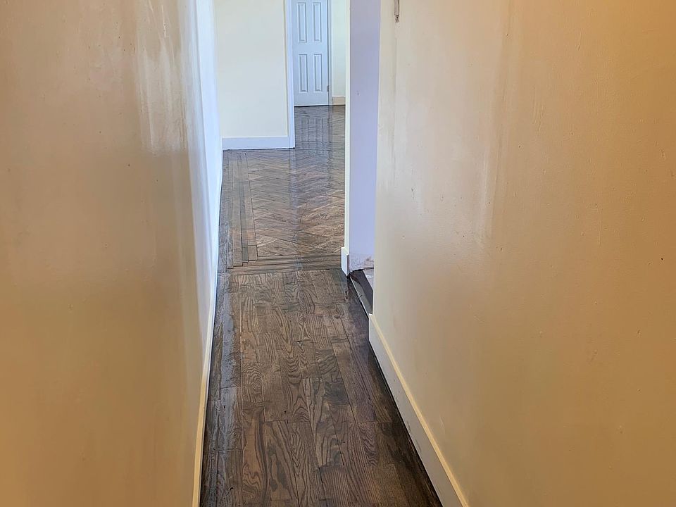1st image of 17207 Jamaica Ave