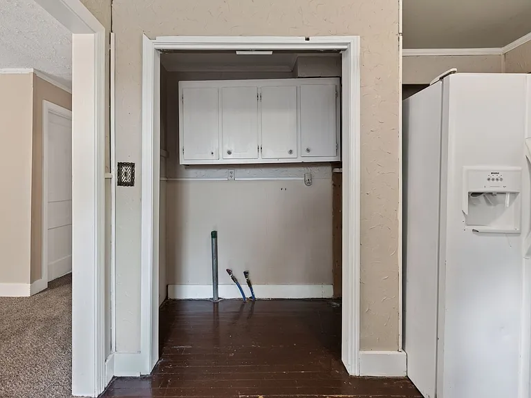 141 W Rossview Rd — Photo 15
