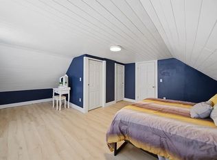69-71 Providence Rd, Whitinsville, MA 01588