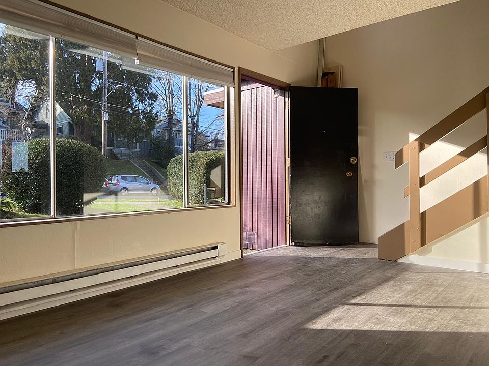 1st image of 1618 27th Ave #13