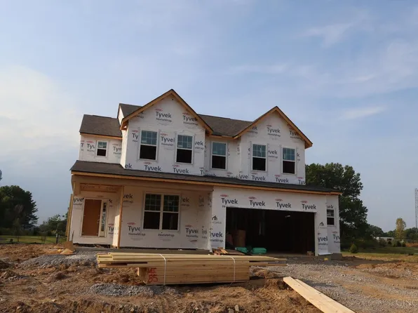 1757 Goldfinch Ln #85, Miami Township, OH 45150