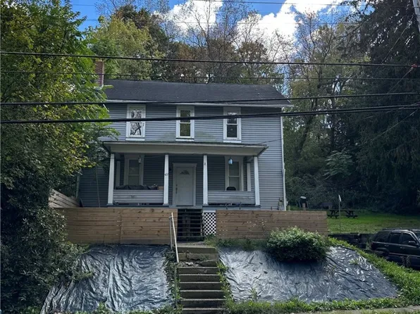 422 Zeigler Ave, Butler, PA 16001