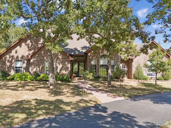 5955 86th Ave, Skiatook, OK 74070