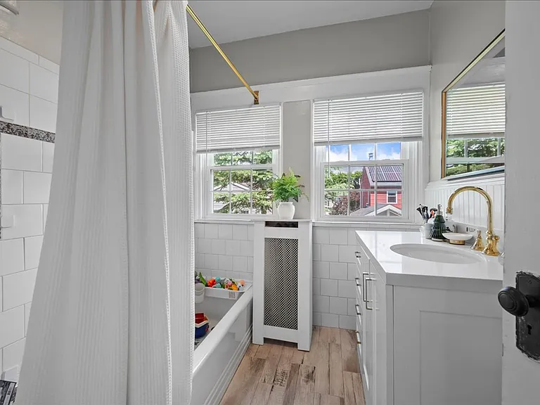 116 Soundview Ave — Photo 27
