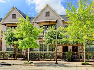 10 Riva Row, Spring, TX 77380