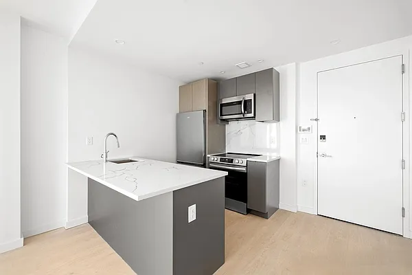 Rented by CW Realty Property Management LLC | media 3