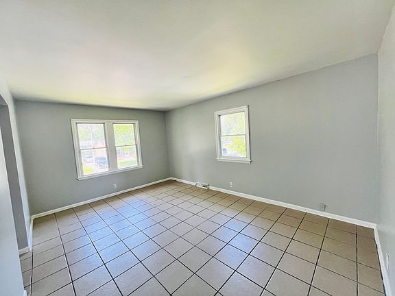 3rd image of 5946 N 61st St #5946