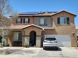 14766 Coachman Rd, Victorville, CA 92394