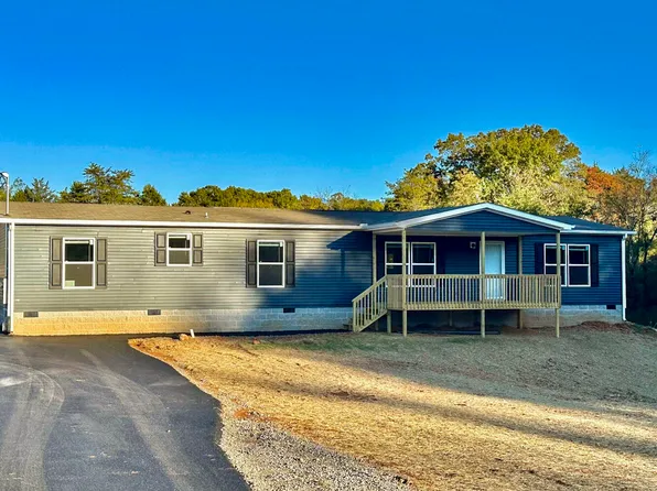 343 Bungalow Dr, Dandridge, TN 37725