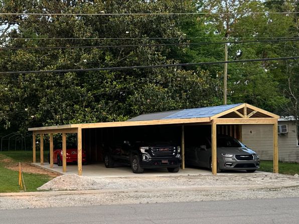 30 Fulton St, Burnsville, MS 38833