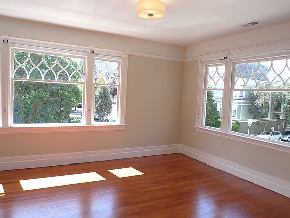 4th image of 746 Shrader St #746