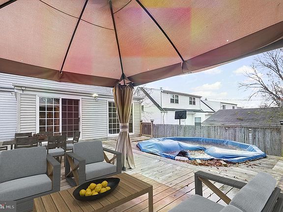 4th image of 3339 Acton Rd
