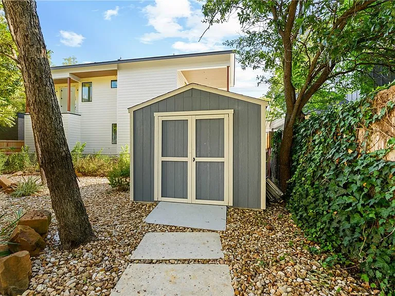 1700 Cullen Ave #B — Photo 20