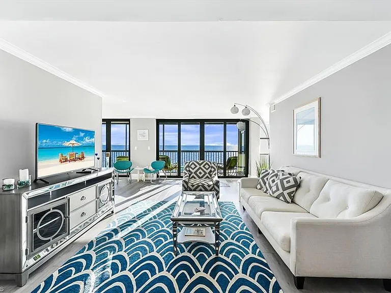 9375 Gulf Shore Dr #602 — Photo 16