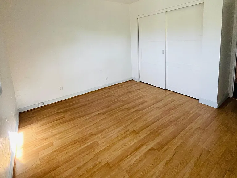 356 Orange Way — Photo 13